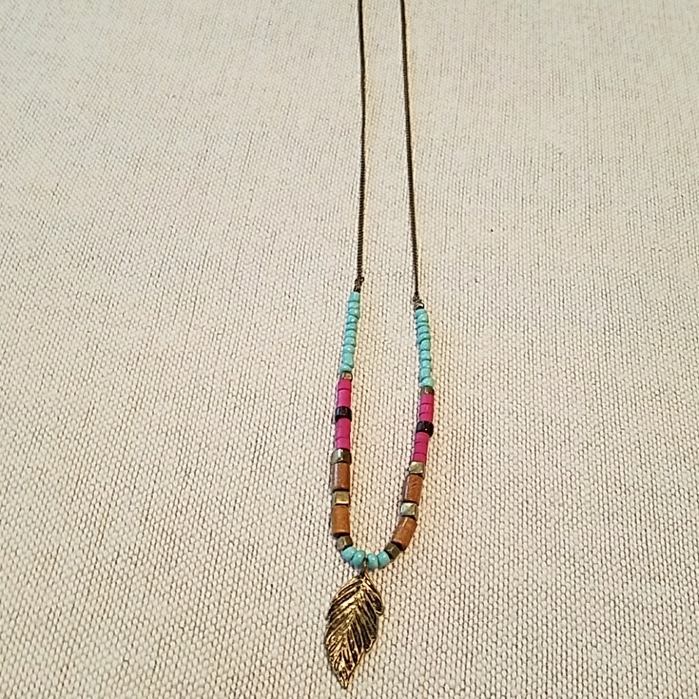 Boutique necklace